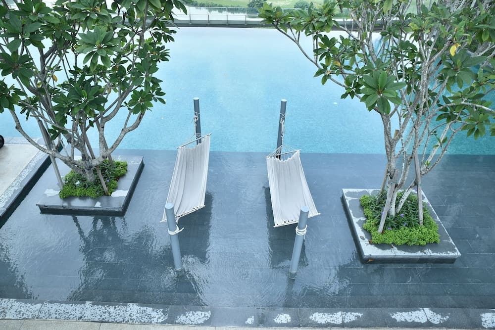 GT Home Tropicana Garden