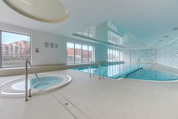 Flats For Rent - Waterlane Island