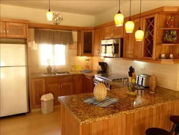 Fantastic 4 Bedroom Villa With Pool