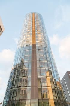 Kew Eye Apartments Kew