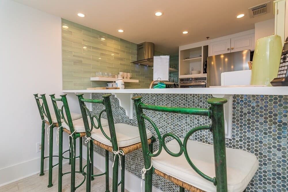 One Seagrove Place Unit 1302 2 Bedroom Condo by Redawning