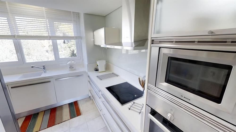 Outstanding Penthouse Near Puerto Banus