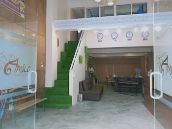 Amico Del Myanmar - Hostel