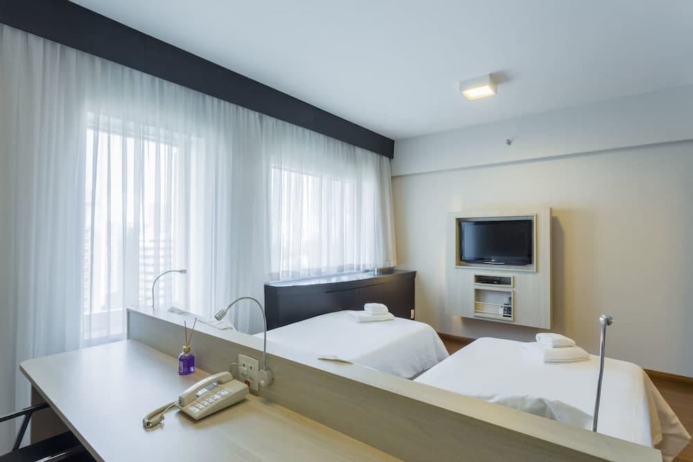 Me1211 Próximo à Paulista, na Bela Vista