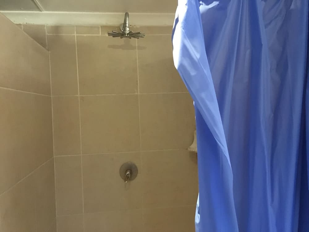 Chaixara Backpackers