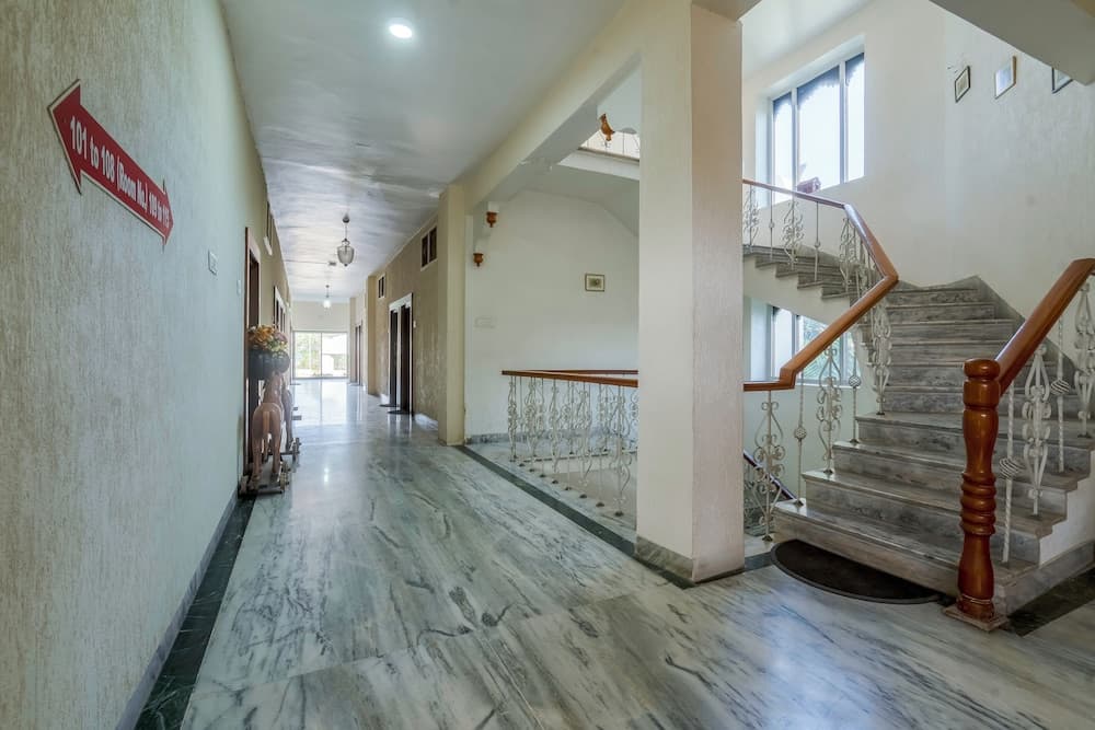 Hotel Chandrawati Palace