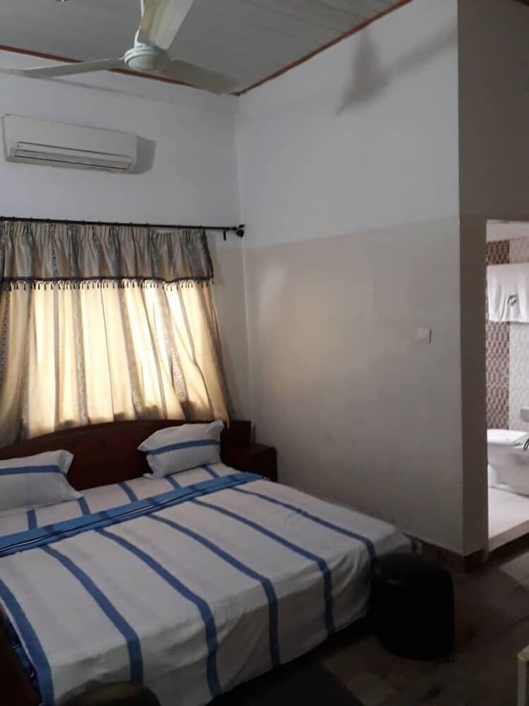 Résidence Hôtel Ifè Ola