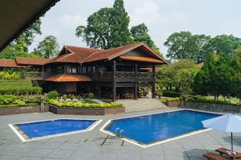 RedDoorz Premium @ Lido Sukabumi