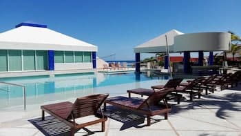 Solymar Cancun Condos