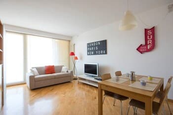 Altido Red & Yellow Flat Plus Private Box