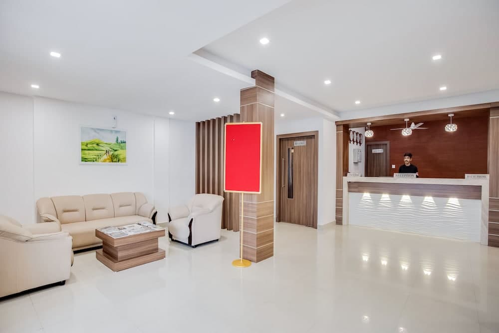 Capital O 60558 Hotel Midhuna International