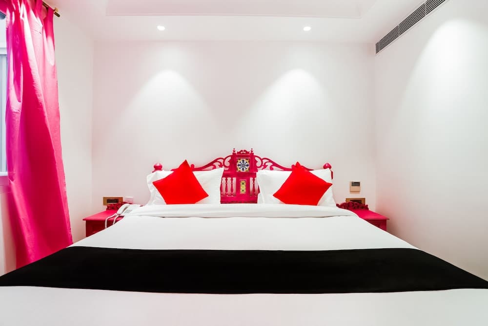 Capital O 46981 Pinky Villa