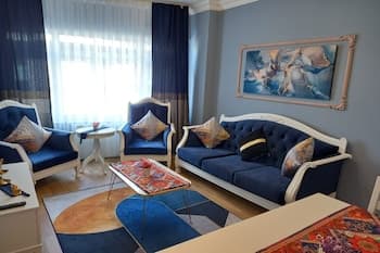 Emirhan Guest House & Suites