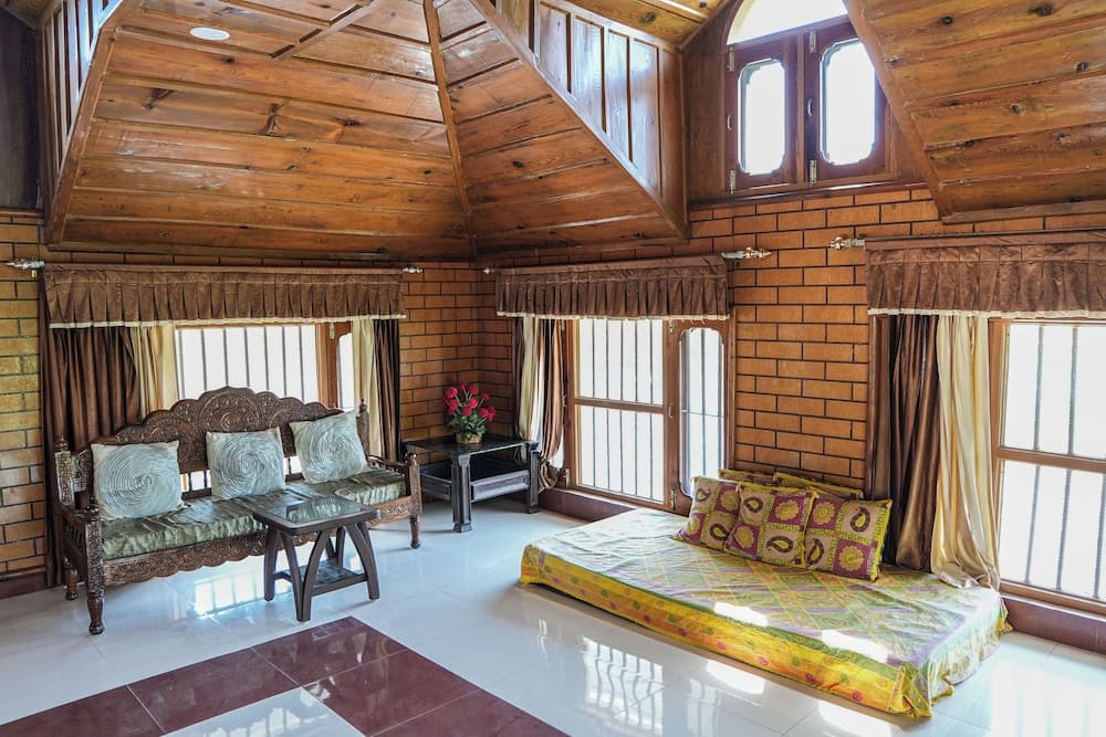 Ketav's Ayush Health Paradise