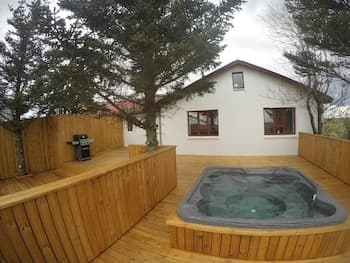 Hellatún Guest House