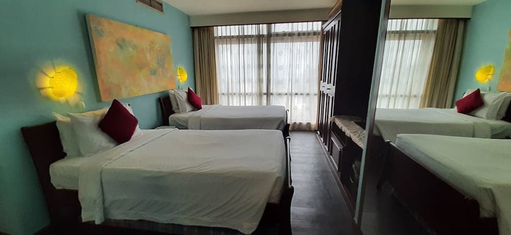 Rihanna Service Suite at Times Square