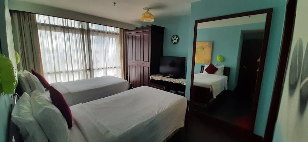 Rihanna Service Suite at Times Square