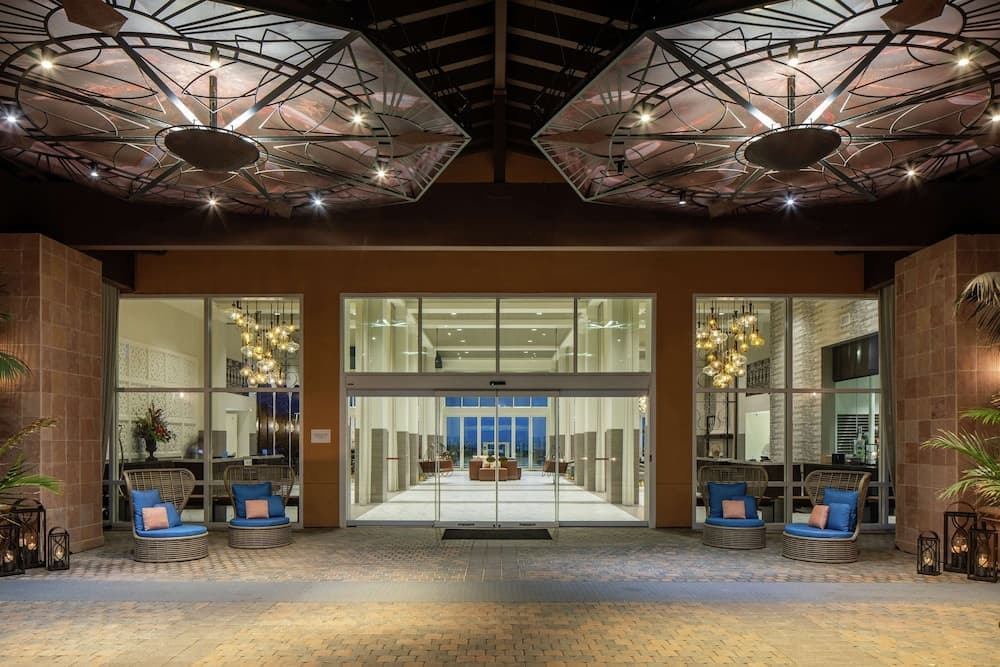 The Cassara Carlsbad, Tapestry Collection by Hilton