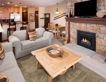 Spacious 1br - Across From Gondola + Beaver Creek View 1 Bedroom Condo by Redawning