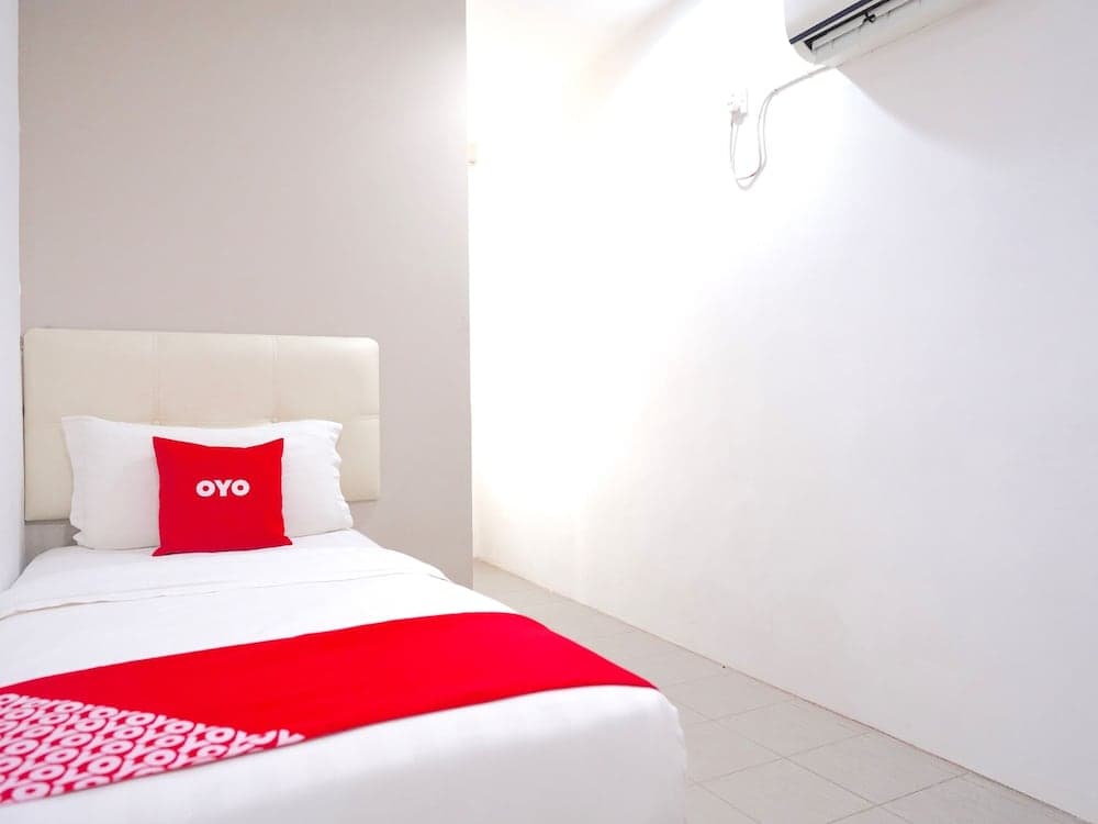 OYO 89373 Nobel Homestay