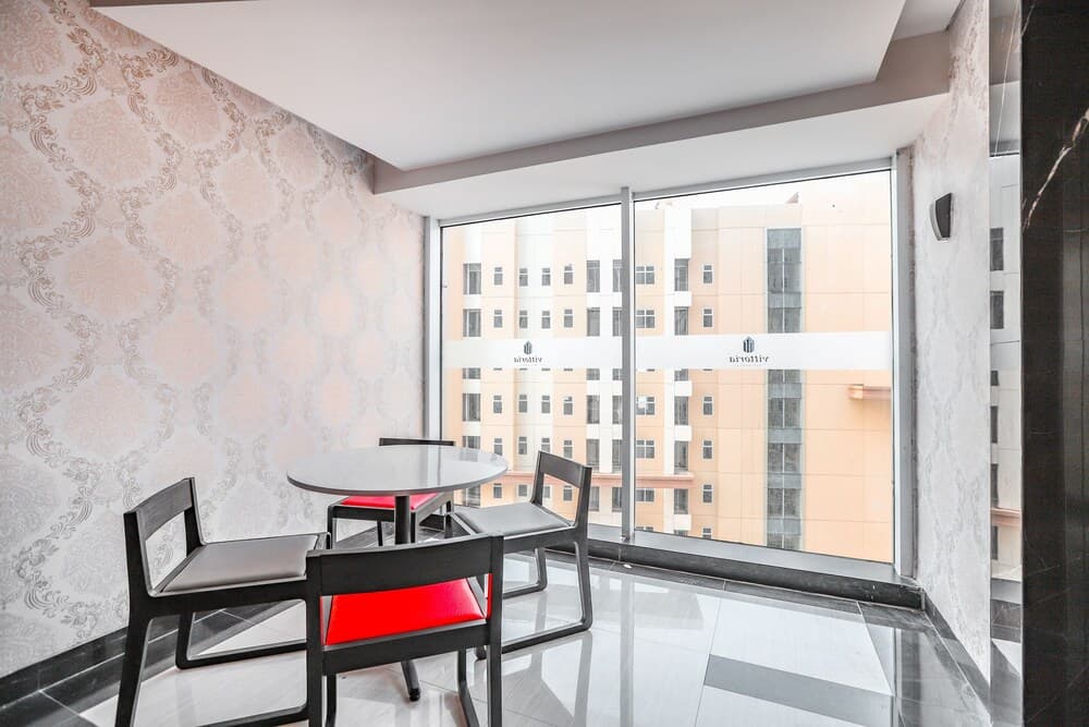 Super OYO Collection O 16 Vittoria Residence