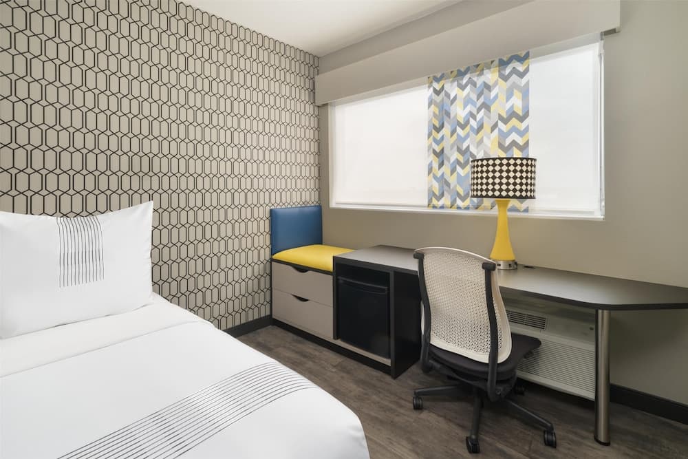 GLō Best Western Tulsa East Route 66