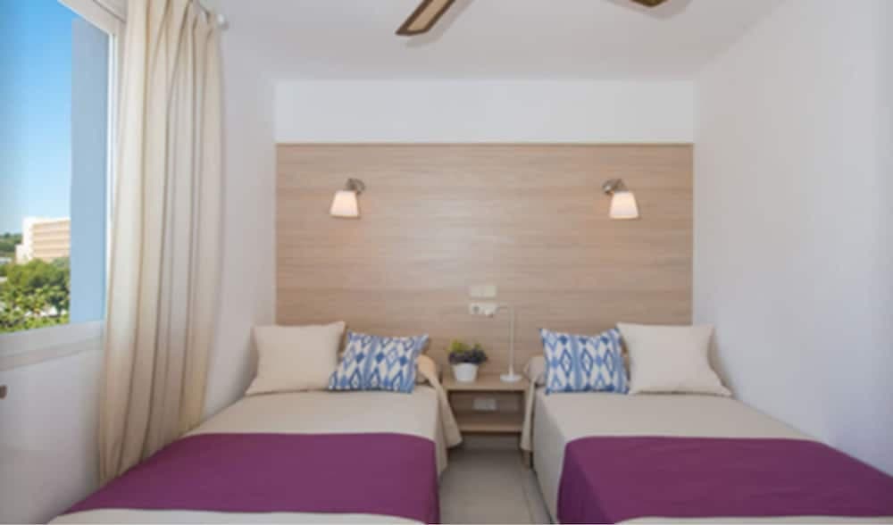 Apartamentos Calablanca