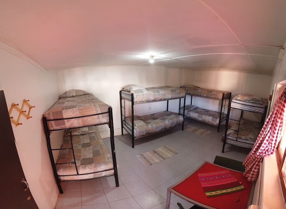 Hostal Covaine - Hostel