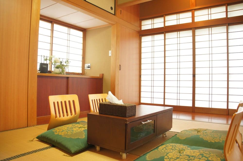 Yoshimura House Hotel 6
