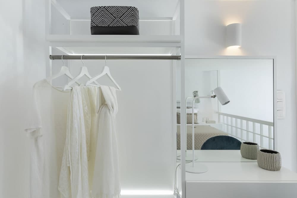 Aether Suite by Caldera Houses