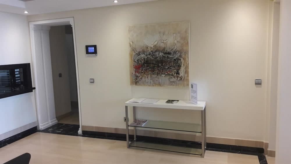  Beach Apartment With Spa & Gym