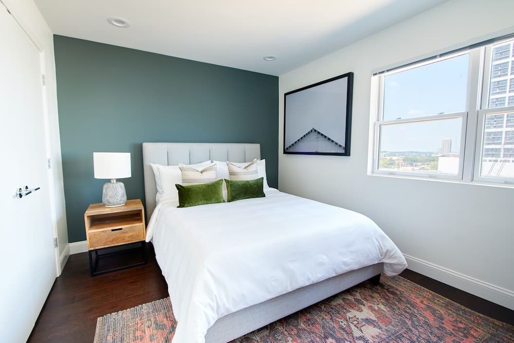 Sonder Baltimore Place