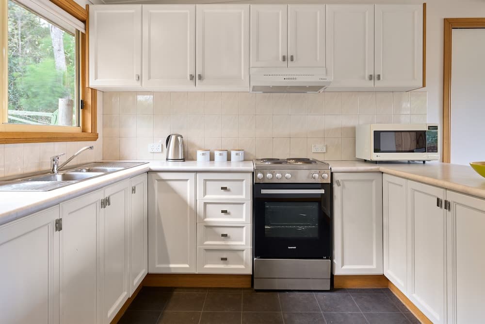 Freycinet Sanctuary 4