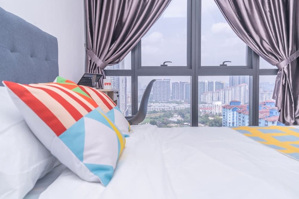 OYO Home 44047 Extraordinary 1br Rev.o