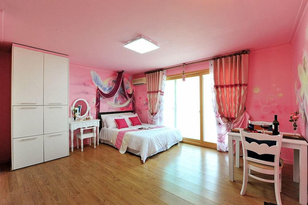 Taean Santa Fe Pension