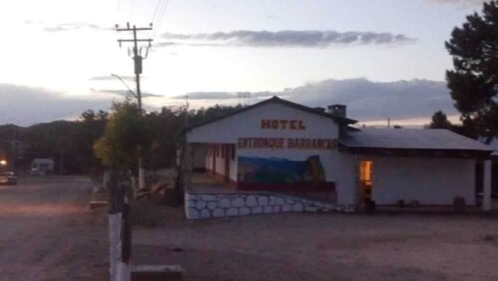 Hotel Entronque Barrancas