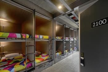 The Social House - Coliving & Hostel