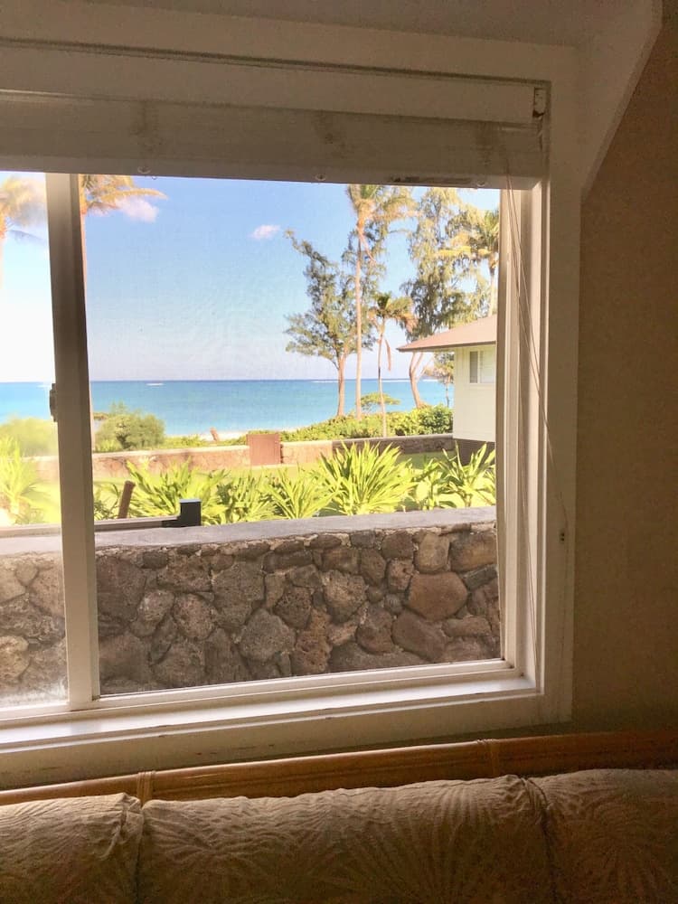 Waimanalo Beach Cottages