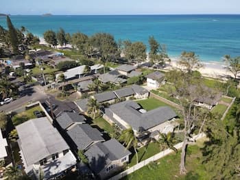 Waimanalo Beach Cottages