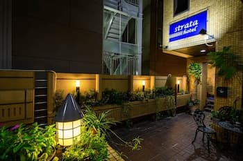 Strata Hotel