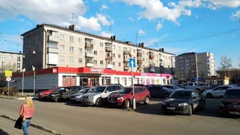 3 rooms apartment on Spartaka 18