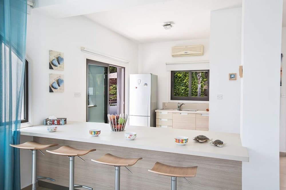 Luxury Villa in Cyprus near Beach, Protaras Villa 1216