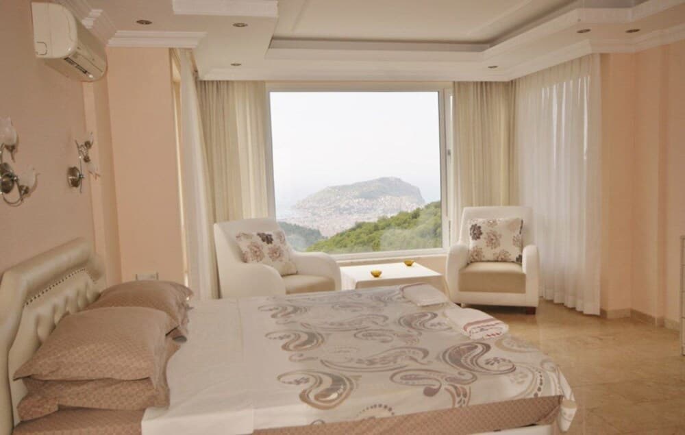 Luxury Villa in Alanya, near Beach, Alanya Villa 1021