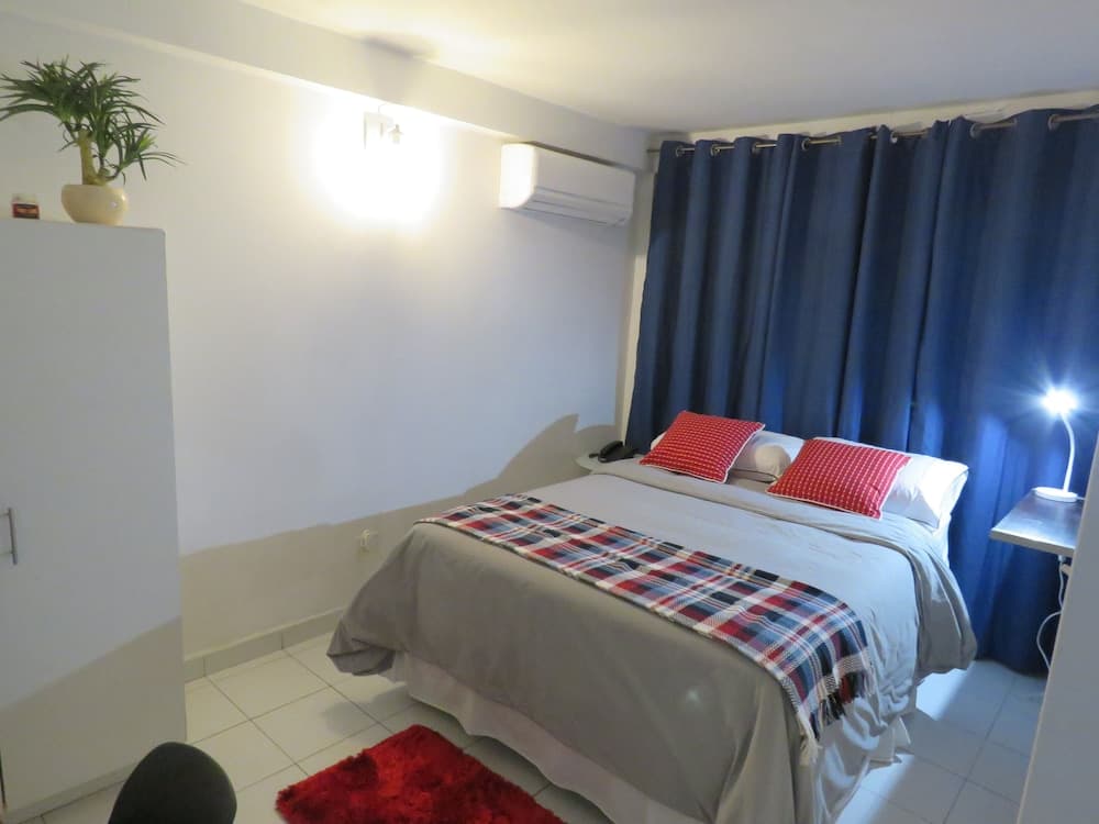 Serenade Lodging Rooms