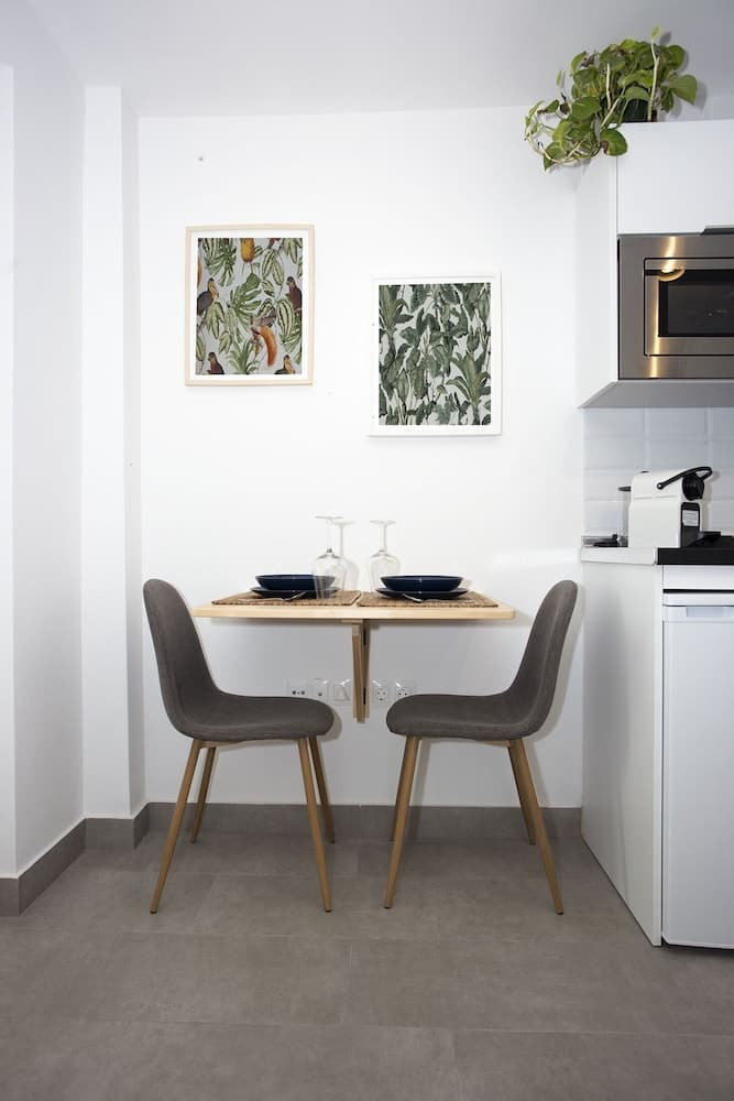 Lemon & Tropycal Apartment