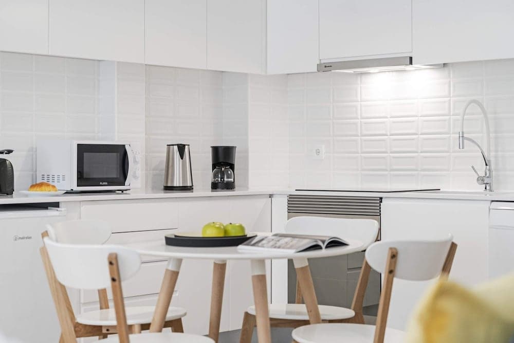 Zona Velha VII by An Island Apart