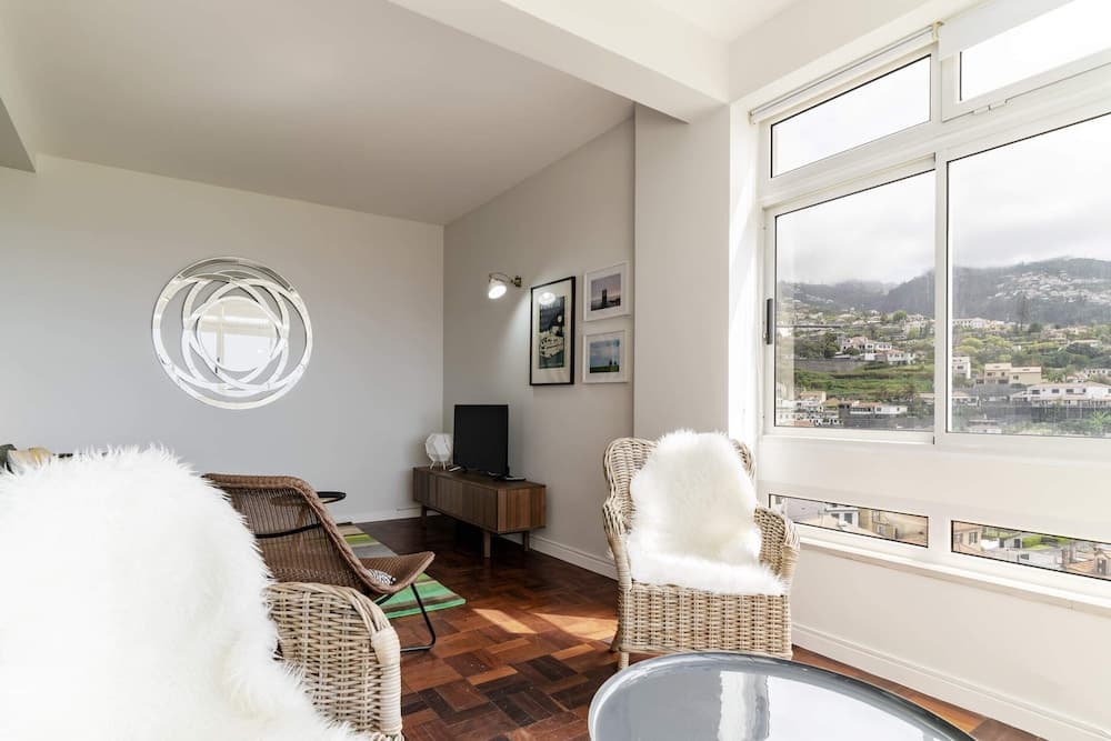 Quinta Deão I by An Island Apart