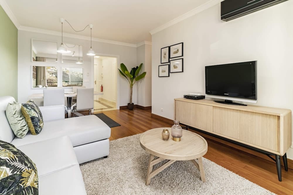 Vila Formosa I by An Island Apart