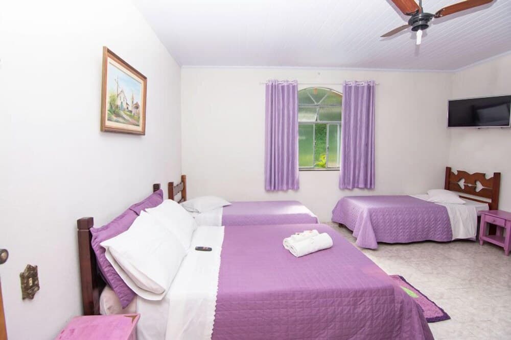 Pousada e Chalés Arco-Íris