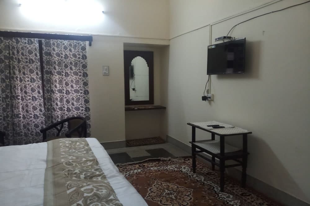 Krishnangan Home Stay